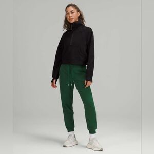 Lululemon Scuba High-Rise Jogger 💚